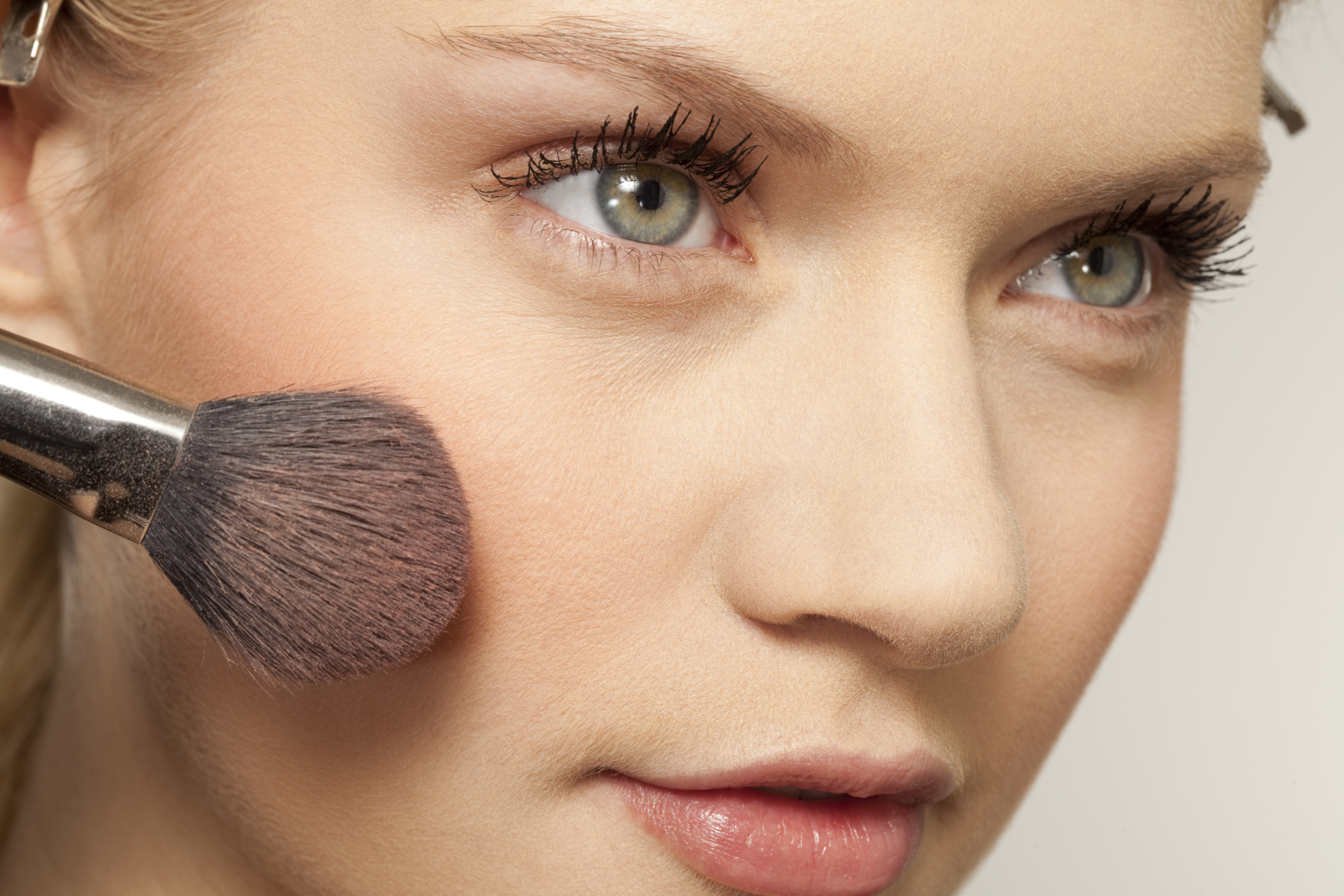 Schön bepinselt: Make-up-Pinsel reinigen